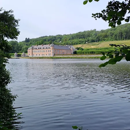 La Retraite Du Colonel - Rural à Dinant Falmagne